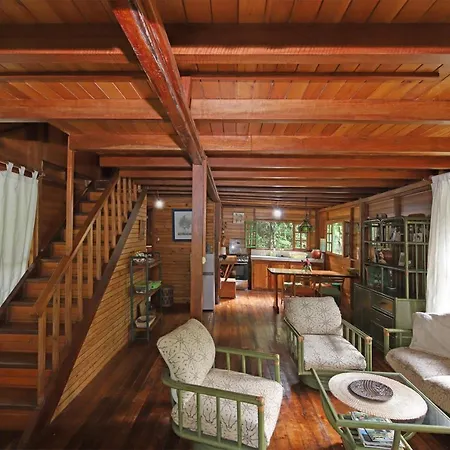 Mindo Eco Chalet Con Rio Y Cascada Exterior photo